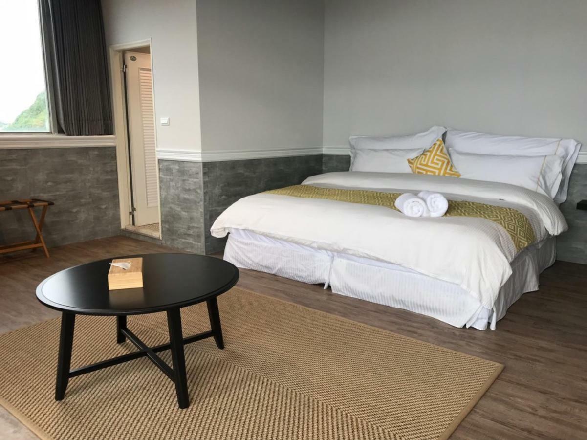 Chill Chill House Hotel Shimen Exterior photo